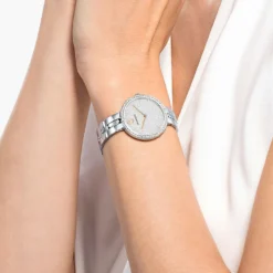Cosmopolitan Uhr