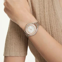 Crystalline aura Uhr