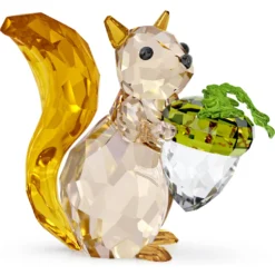 Idyllia Eichhörnchen und Eichel