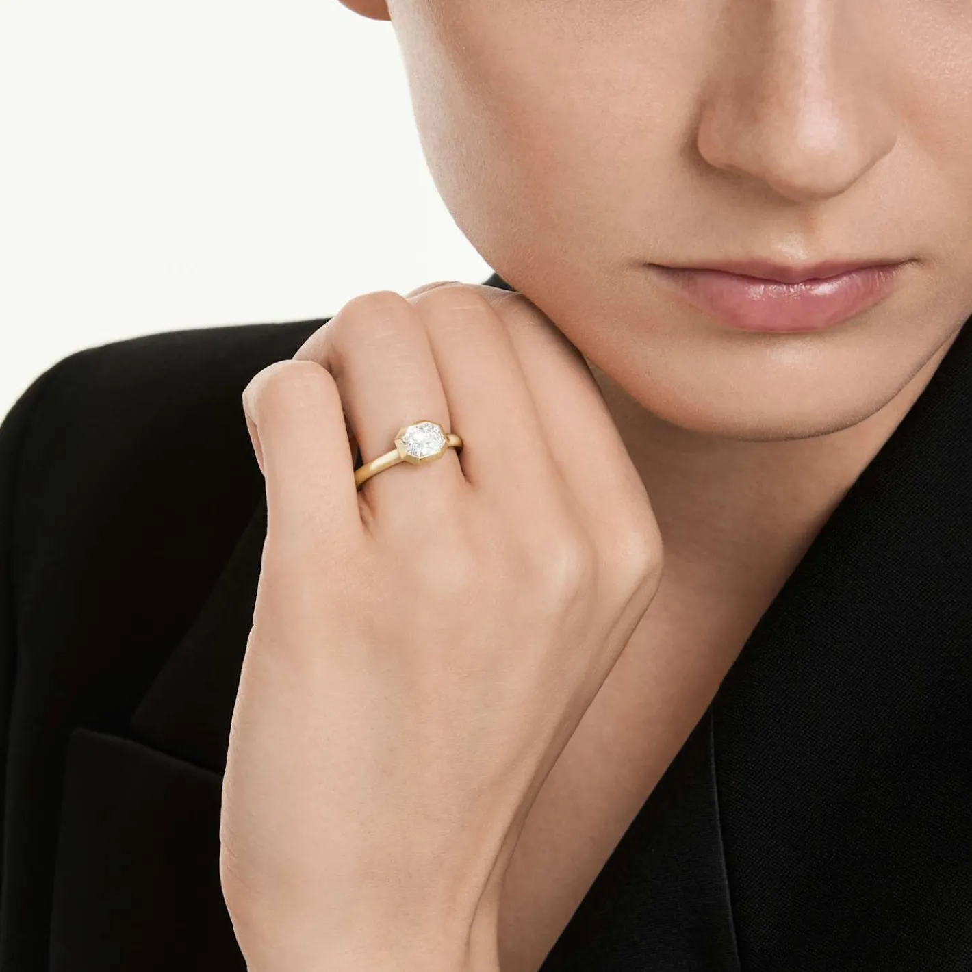Octagon Ring mit Kesselfassung