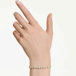 Una Angelic Armband
